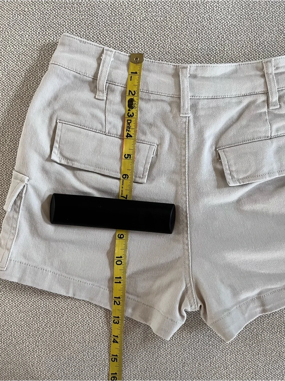 RSQ Cream Utility Cargo Shorts/Size 24 waist. Durable Cotton - Picture 10 of 12